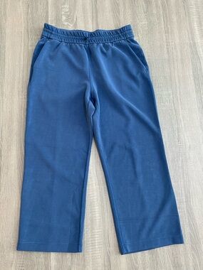 Lululemon Softstreme High-Rise Straight-Leg Cropped Pant Blue Size 8